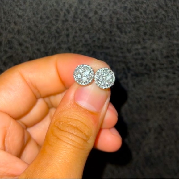 14k white gold natural diamond cluster earring over 1ct